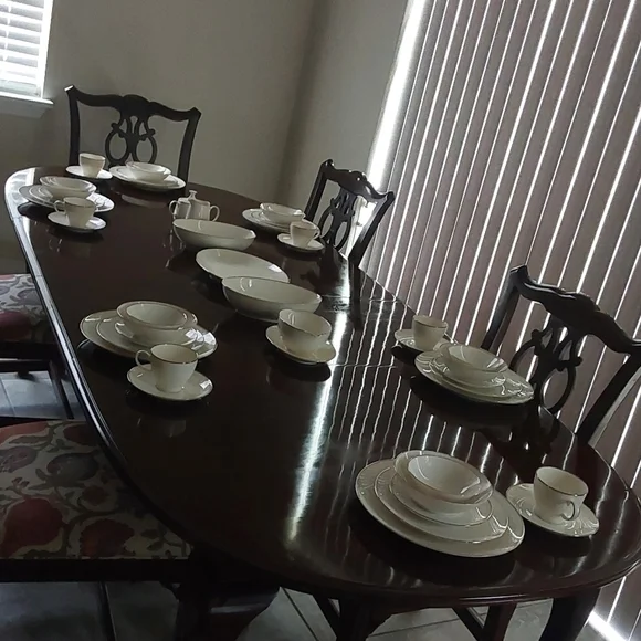 Noritake Ivory China Ambrosia 7567 Complete Table of 48 Pieces ( 72 Hours Sales) - Picture 4 of 4